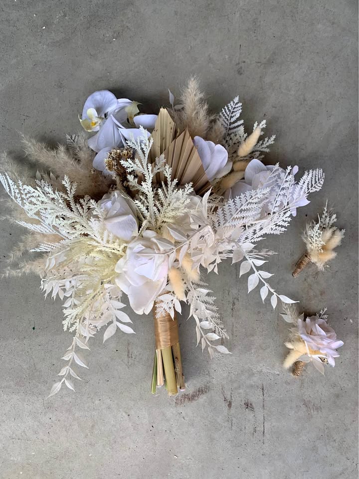 Floral Bouquet Set